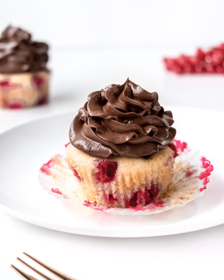 Eggless Swiss Meringue Buttercream ( Only Recipe Booklet ) Eggless Swiss Meringue Buttercream ( Only Recipe Booklet )